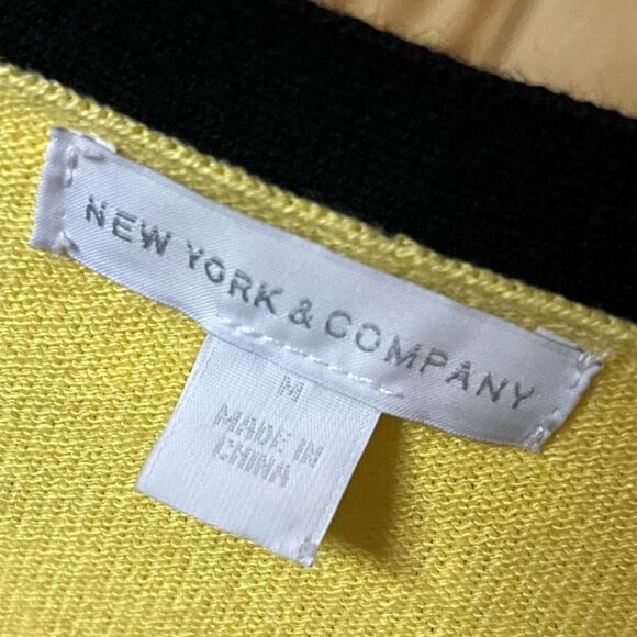 NY&Co Bumble Bee Stripe Cardigan Yellow M - Picture 4 of 6